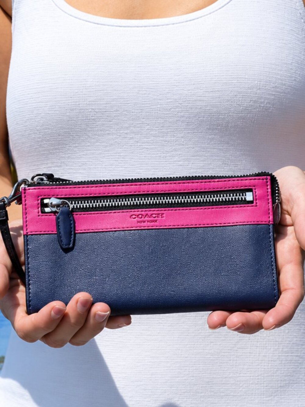 Coach Legacy Colorblock Zippy Wristlet Wallet, New - Picture 2 of 15